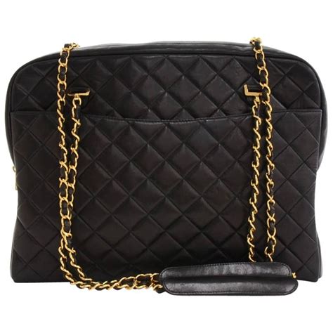 chanel gold chain shoulder bag|chanel vintage chain shoulder bag.